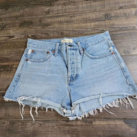 Madewell Pants - Madewell Relaxed Denim Shorts size 26 cut off light blue wash button closure